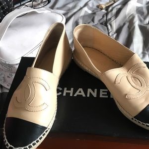 Chanel Espadrilles (Beige/Noir)